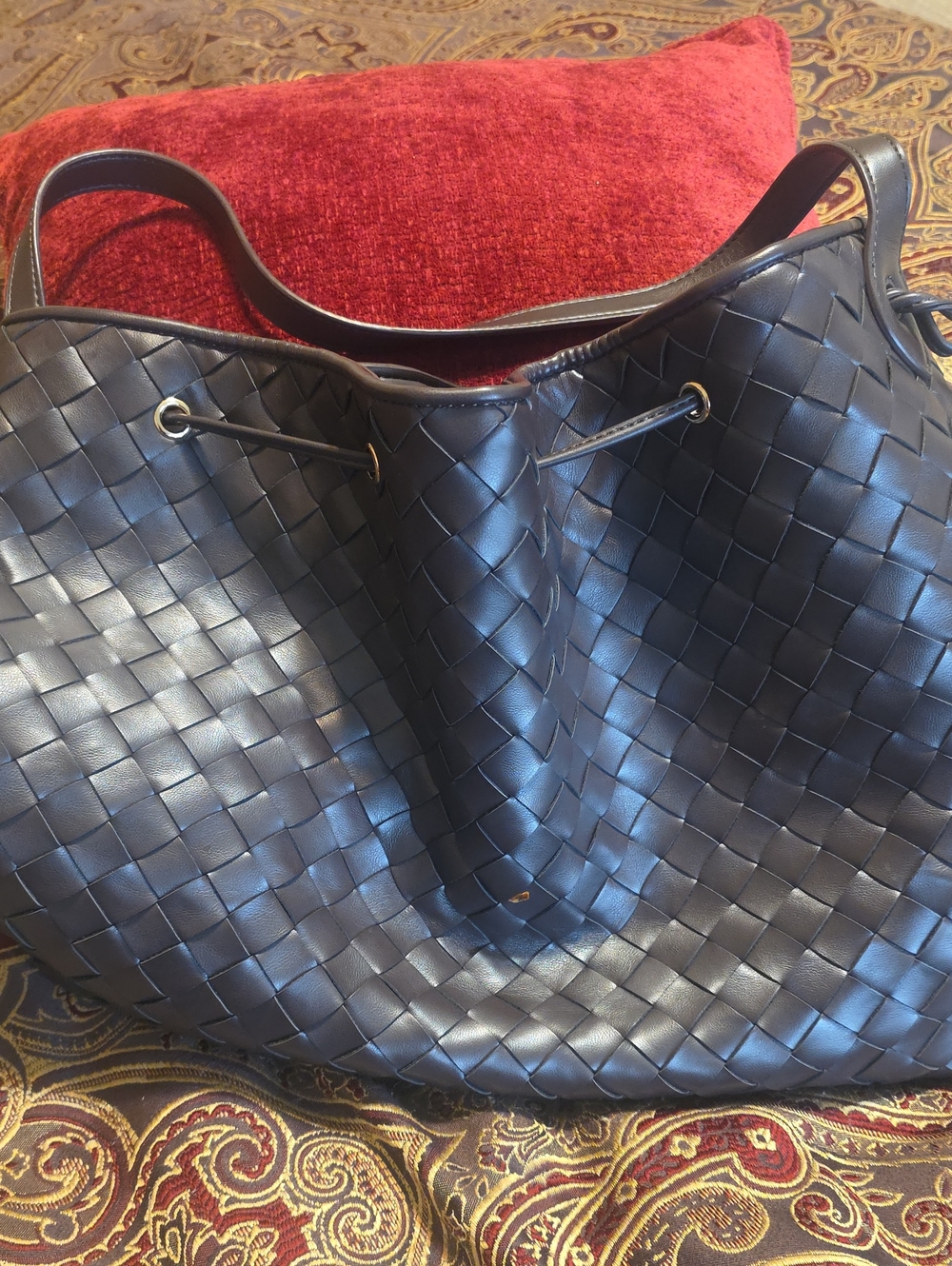 Woven Leather Shoulder Hobo Bag - Black